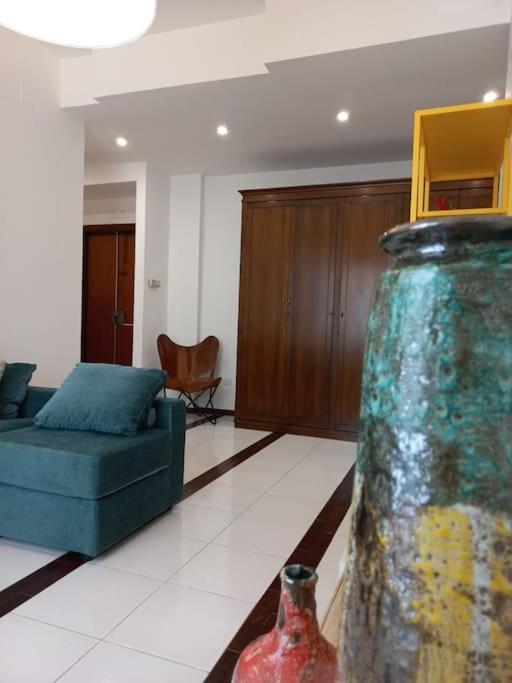 Apartamento Giulia Town House Tra Citta E Mare Salerno Exterior foto